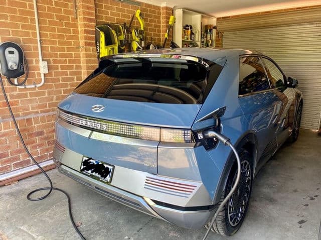 4. Geleceğin Teknolojisi: IONIQ Serisi ve Elektrikli Dönüşüm