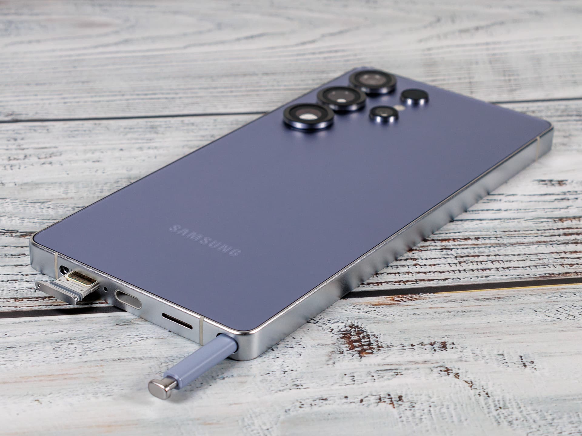 4. Batarya ve Şarj: 60W Hızlı Şarj Dönemi Başlıyor